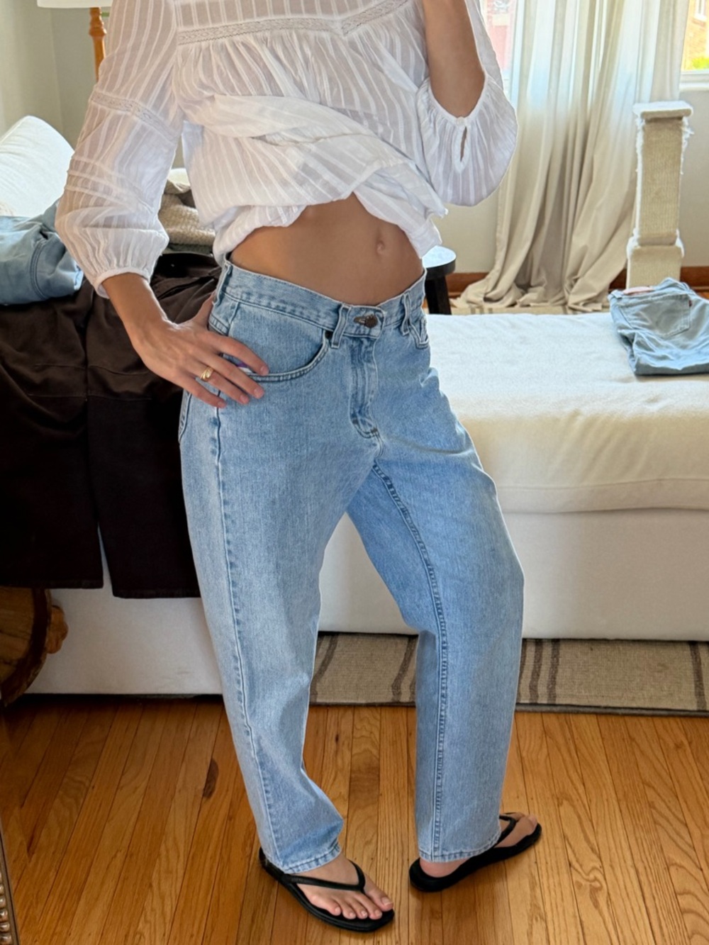 VINTAGE RIDERS JEANS! Vintage straight leg light wash jeans